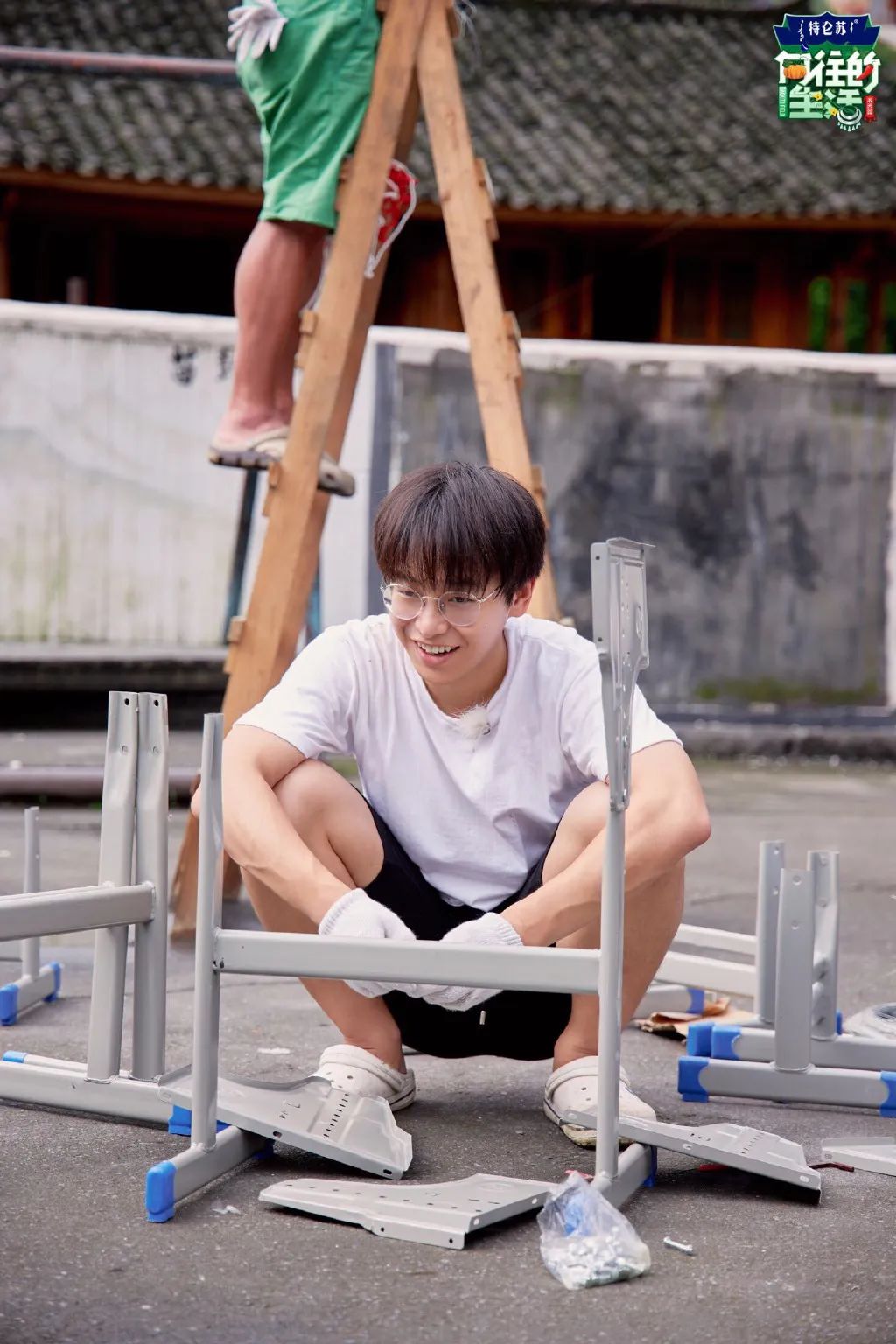 比起偶像恋爱，欺骗更令人伤心吧？