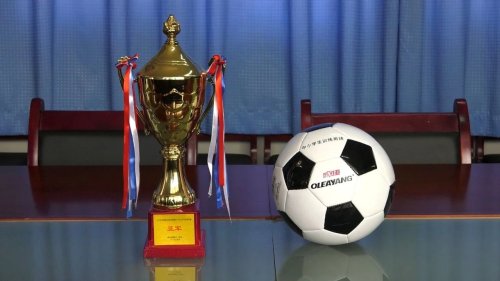 秦汉新城这群十几岁的农家娃有一个足球梦……