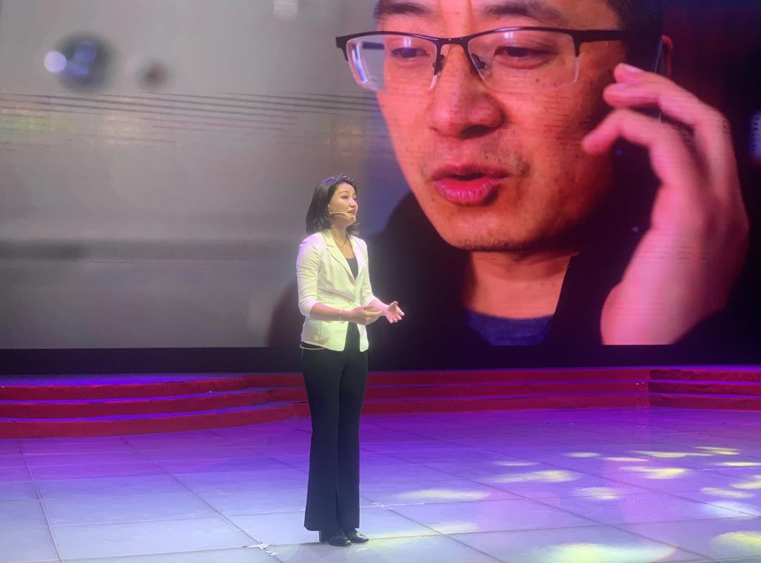 空无一人的台下，57万人流泪聆听~“逆行与坚守，甘孜战疫故事”完成录制