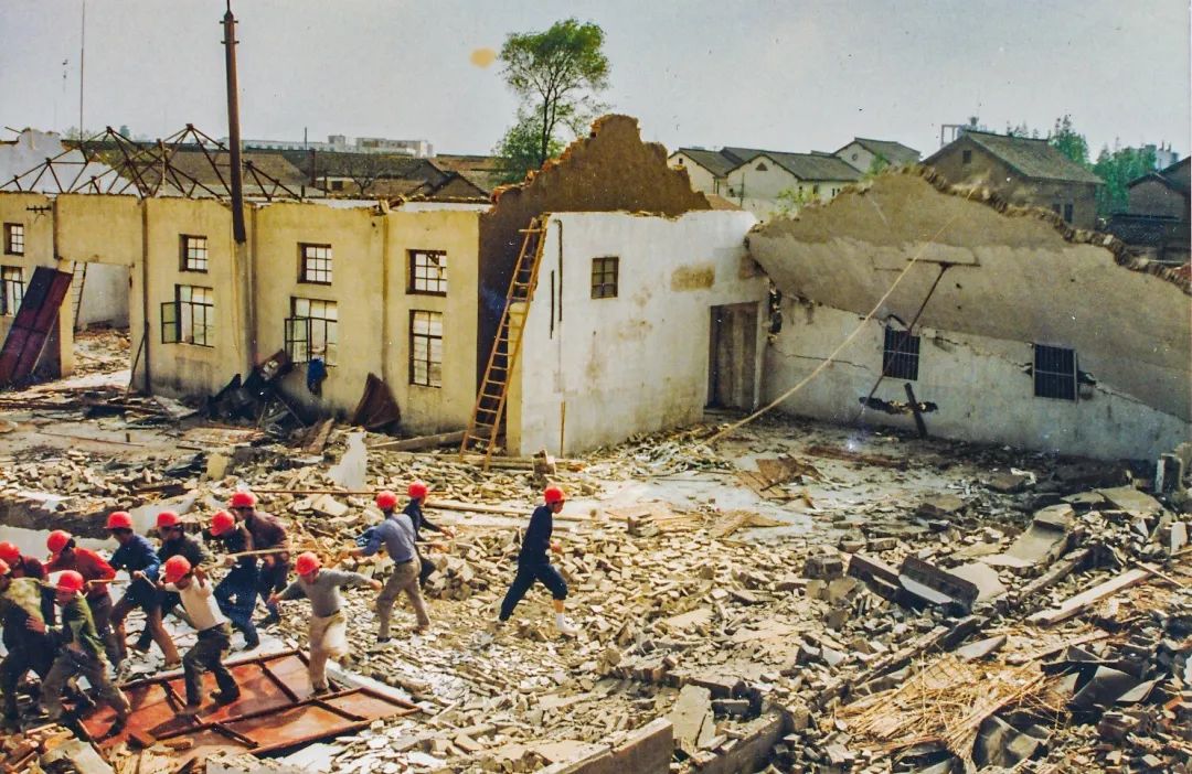 请比对！透过这些新老照片让你“穿越”长宁……