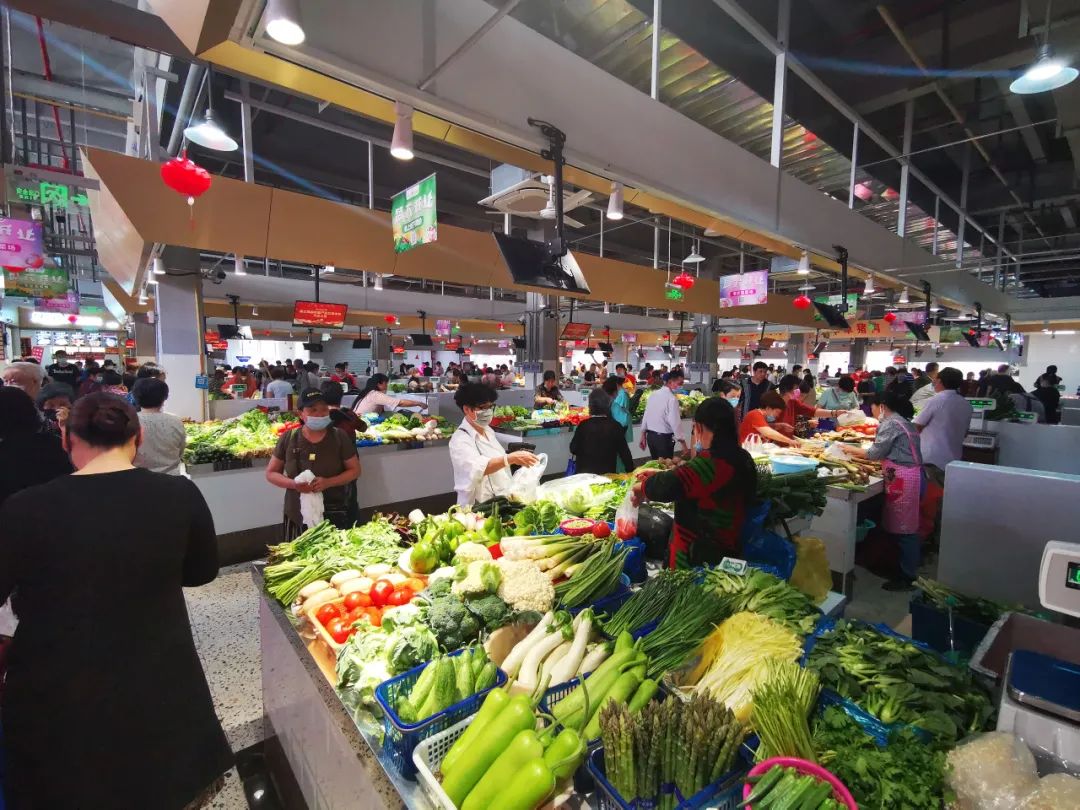 杭州凤起农贸市场的雪景酥鱼,凤起农贸市场李记酥鱼