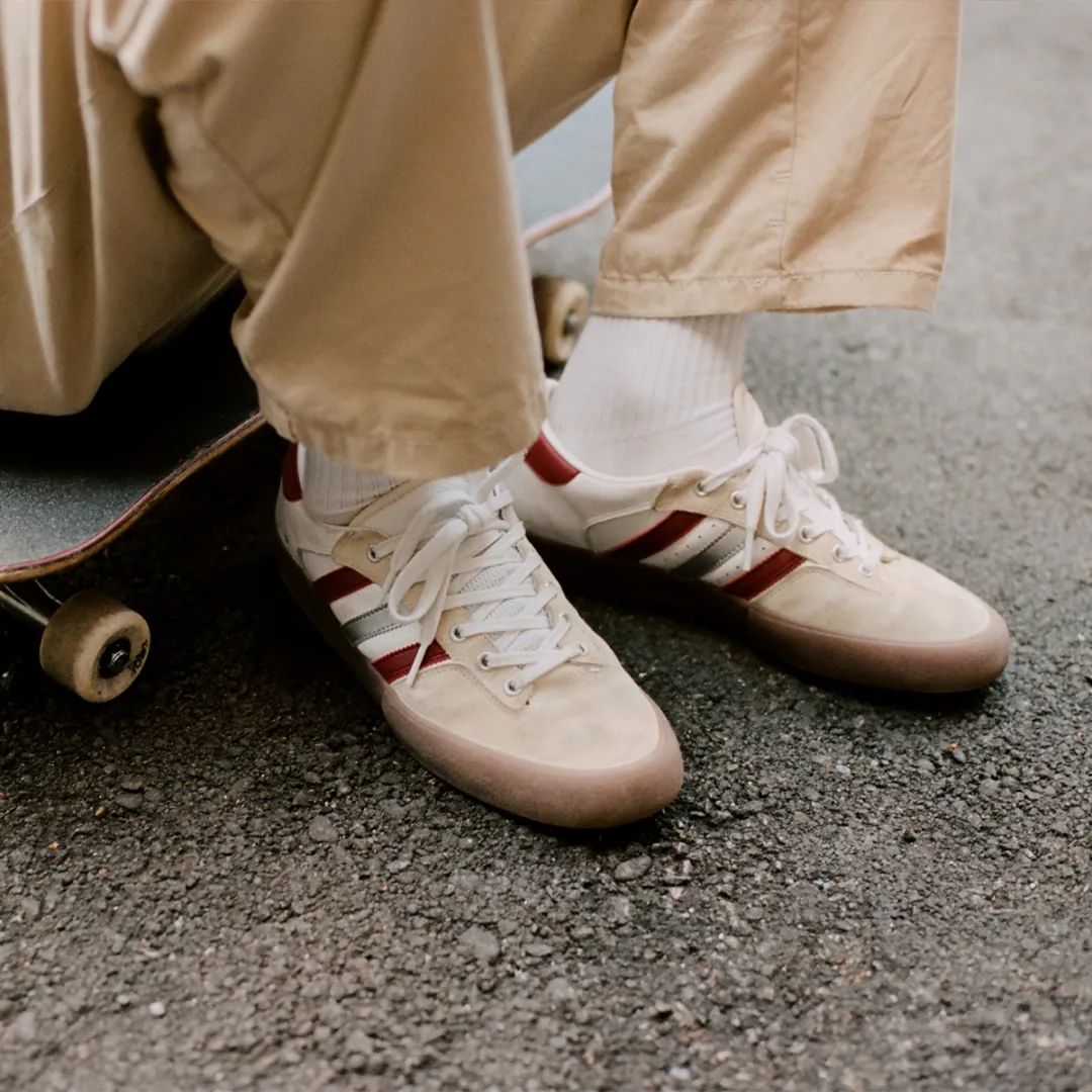 今年本应是它出人头地的一年，奈何天公不作美｜《每周冷门球鞋大赏》