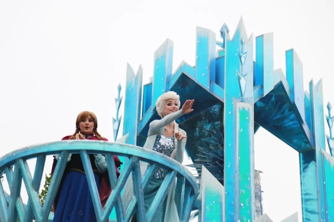 上海迪士尼免费6日游,上海迪士尼乐园中午入园门票