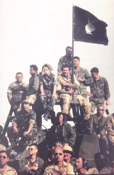 靠越战声名鹊起的色情杂志：花花公子杂志为什么对美军如此重要？