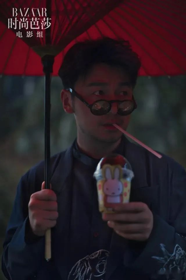 优衣库里的雷佳音是真的吗,雷佳音与优衣库解约