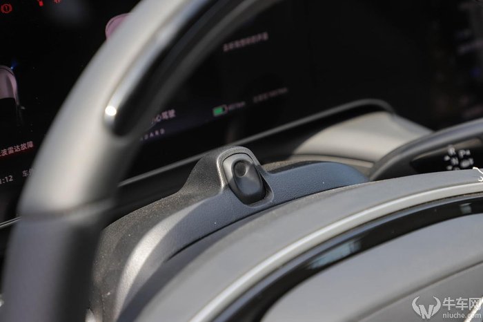 小鹏p7续航700km电动汽车真实续航,小鹏p7后驱版动力够不够用