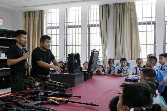 红船小义警,嘉兴勇敢儿童