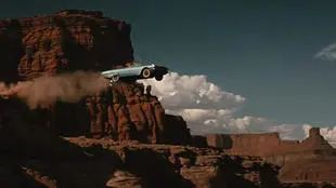 教科书般的公路片，看过的都对女主念念不忘