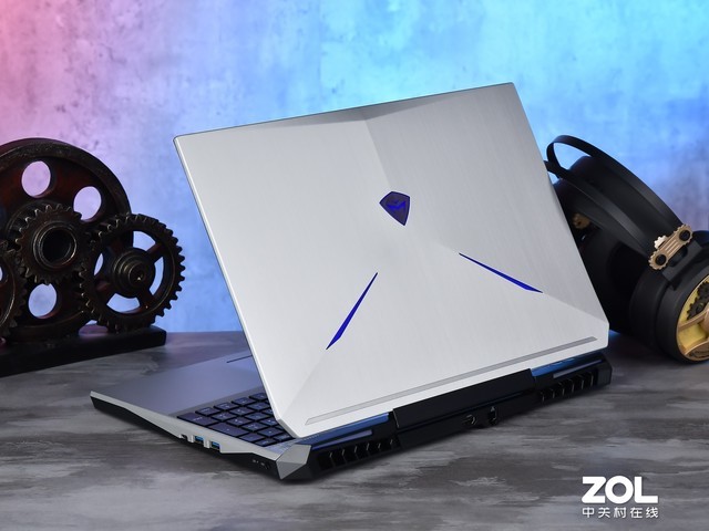 全面屏游戏本推荐机械师f117v猎鹰,机械师f117-v战龙测评