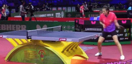 裤子突然裂开怎么办,裤子突然裂开的搞笑视频