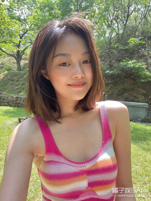 网红鼻祖晚晚和舒淇同框比美赢了？妆容穿搭都有谨慎机，来抄作业