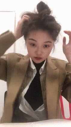 网红鼻祖晚晚和舒淇同框比美赢了？妆容穿搭都有谨慎机，来抄作业