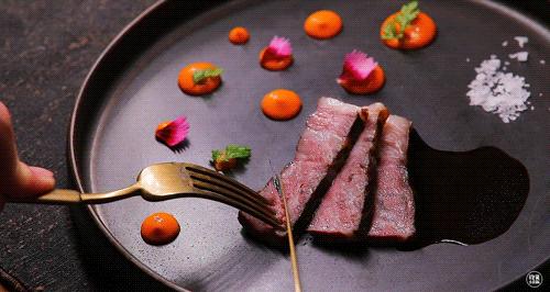 人均1280的餐厅,人均120的砂锅店