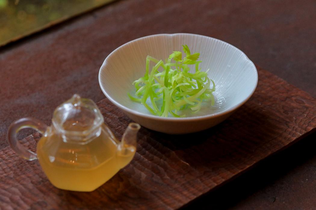 人均1280的餐厅,人均120的砂锅店