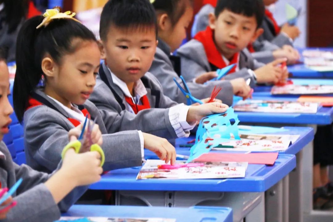 为什么说南宁市民主路小学好,2022年佛子岭民主路小学划分地段