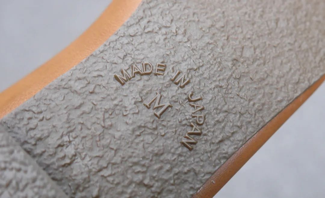 日本轻便软底鞋,透气防臭懒人休闲潮鞋