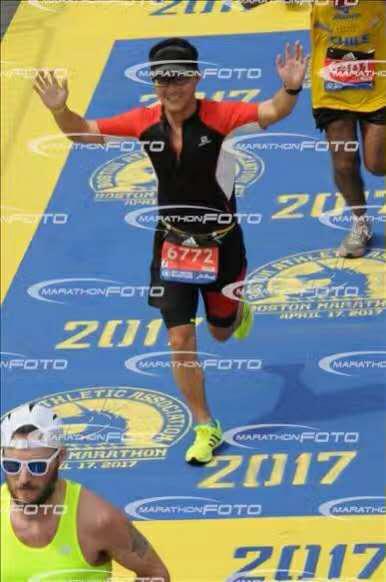 热爱体育是给孩子的最好的礼物,体育带给孩子的是一种精神