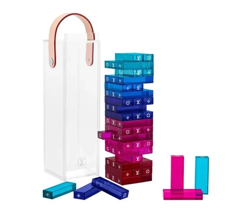 看完这篇，你会发现Kylie三万块的CHANEL网球拍根本不算什么……