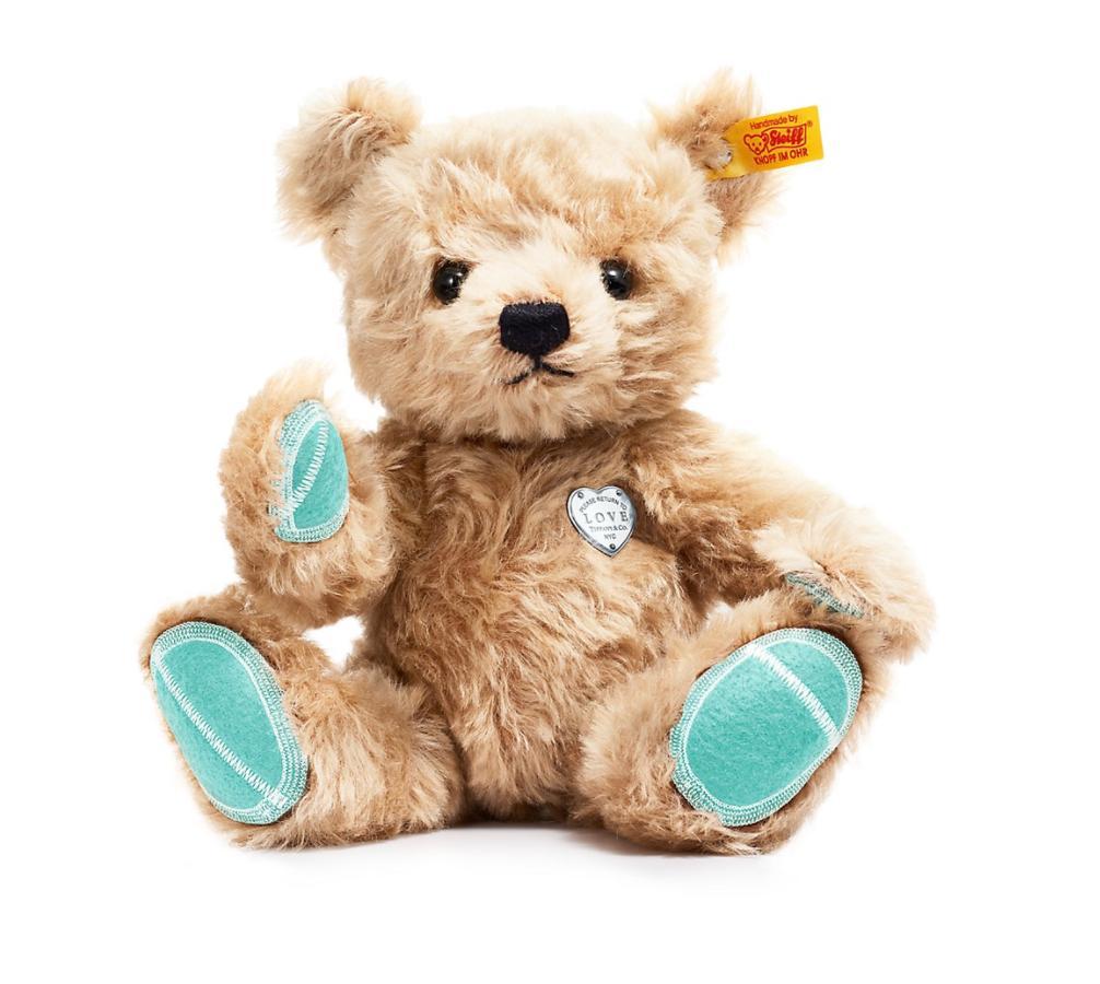 看完这篇，你会发现Kylie三万块的CHANEL网球拍根本不算什么……