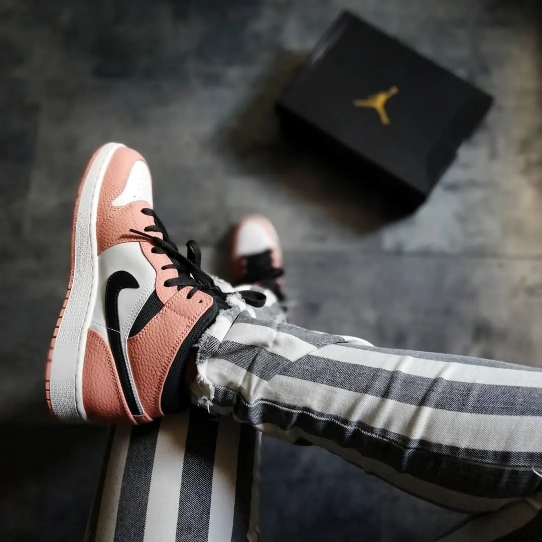 yeezy鞋哪一款最好,yeezy350满天星