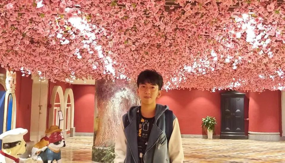 又见学霸,学霸宿舍6人全部上清华北大