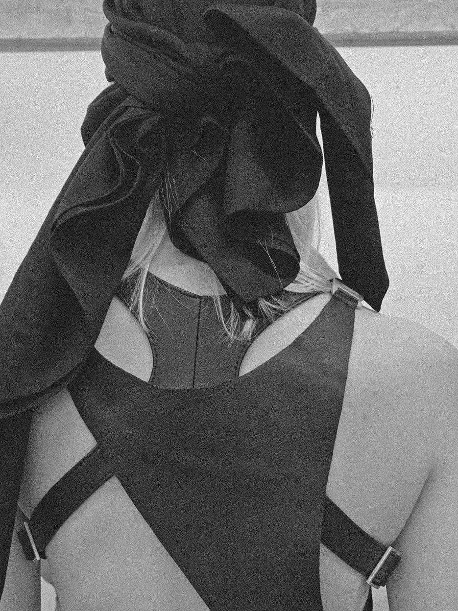 不仅只有少女感！原来背带裤也有两幅面孔？