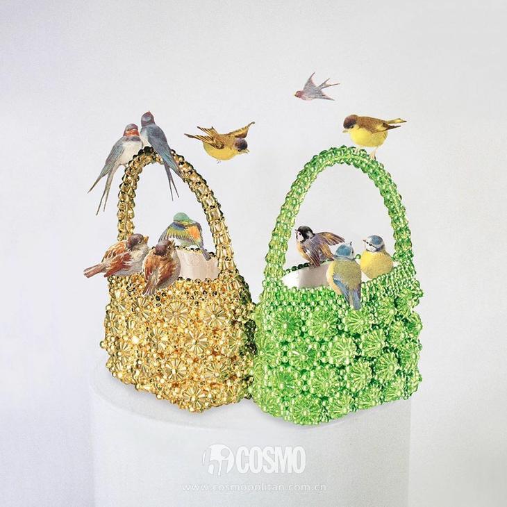 杨采钰度假拎的独家小众包，我可以