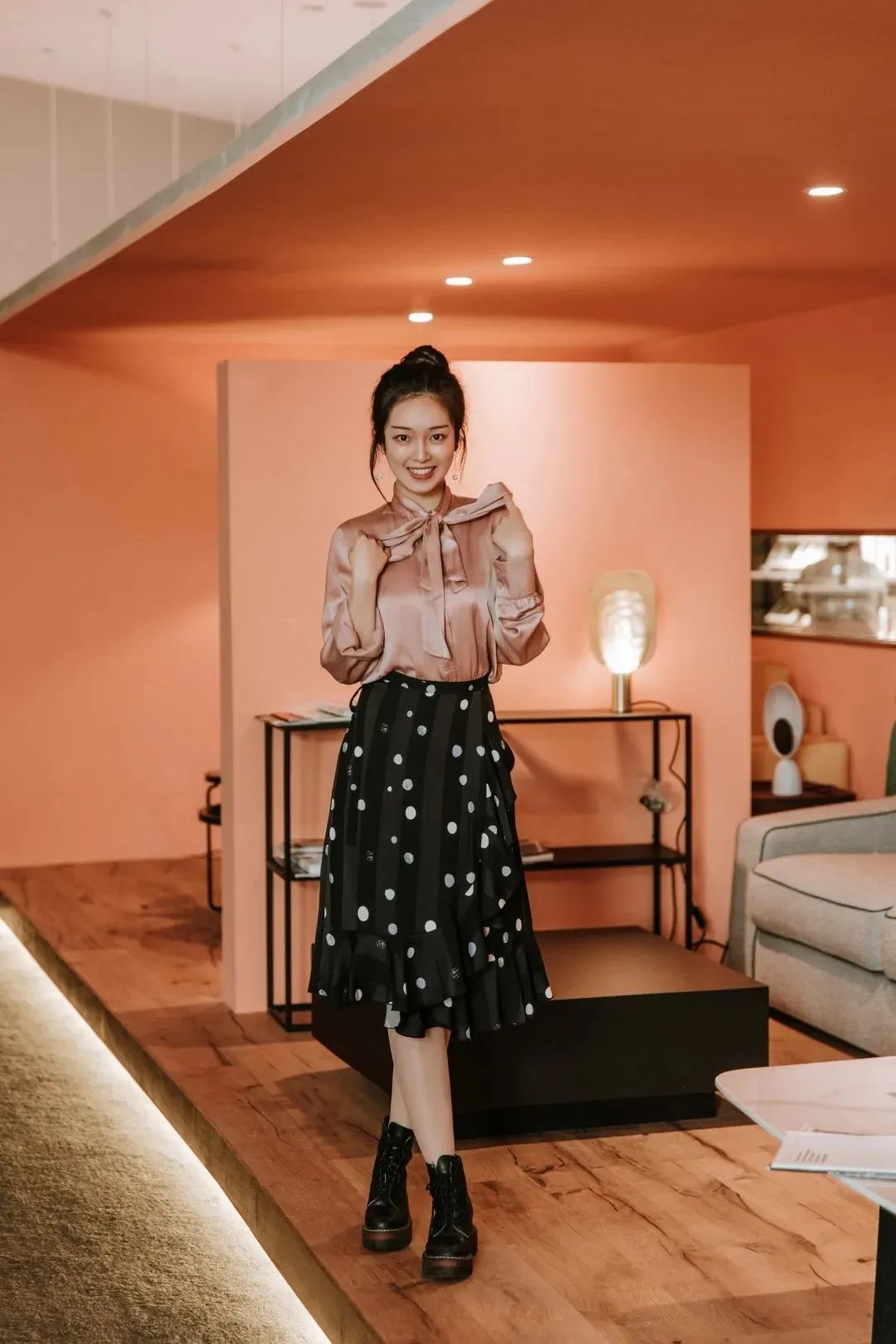 这个周末，快去青白江亚蓉欧商品馆“淘相因”！