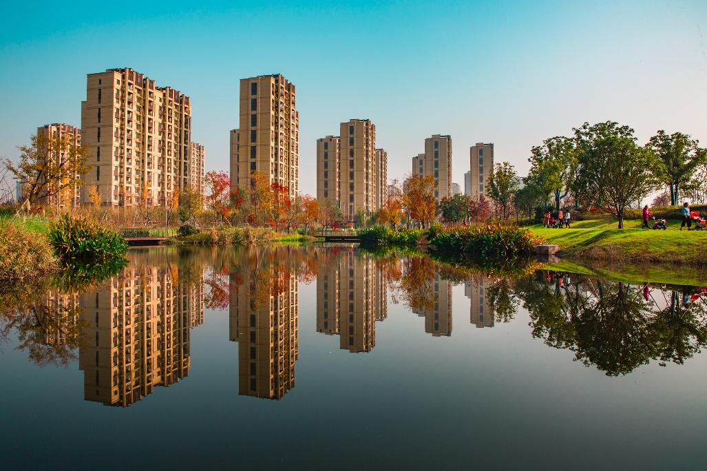 “镜中”余杭！这样的“靓”城美景你见过吗？丨小余儿说晚安