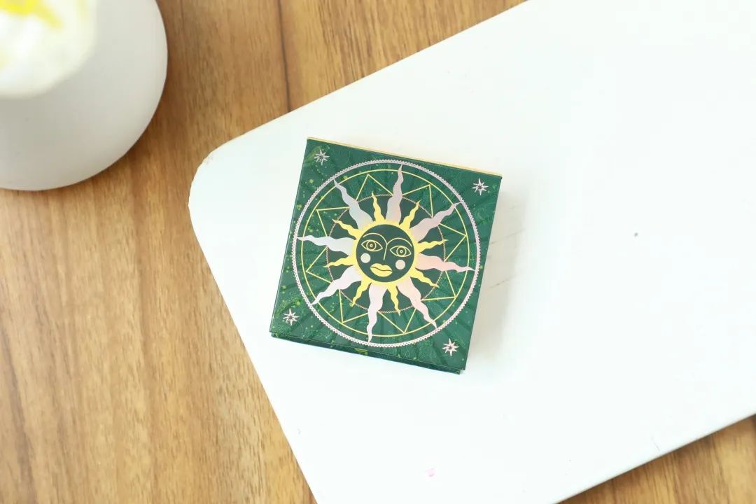 周雨彤祛痘神器,周雨彤的泪沟神器