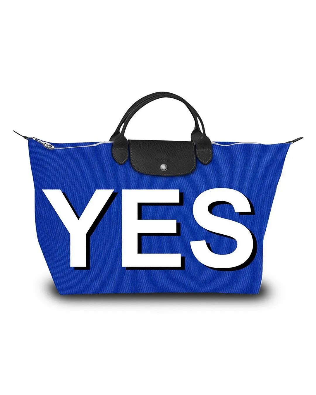 这款让明星们爱不释手的包袋，新的联名对象——是你