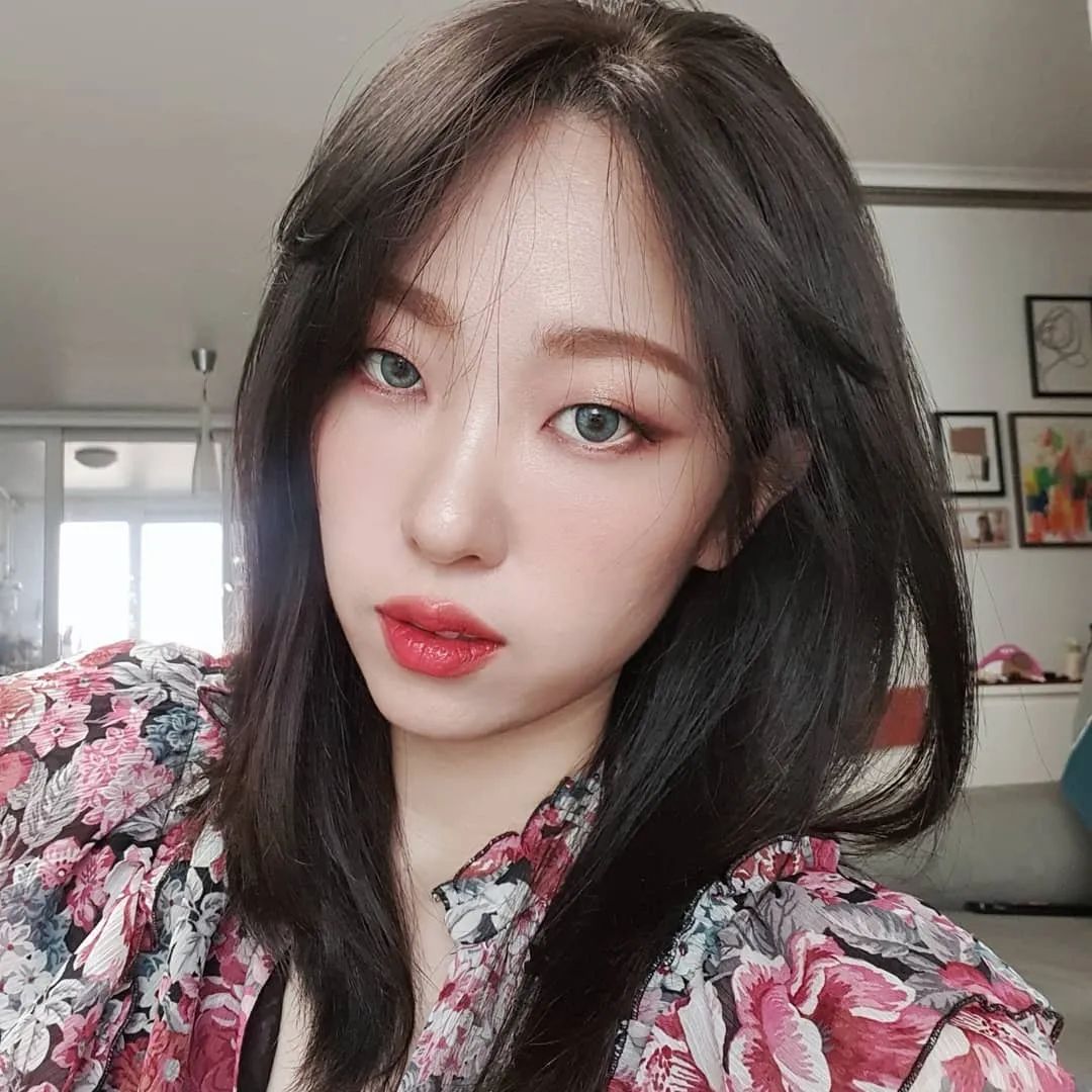 变双眼皮半个月后回到单眼皮,双眼皮怎么临时变成单眼皮