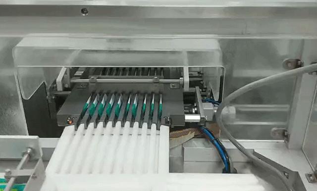 口臭痘痘胃脘疼便秘,痘痘多口臭怎么办