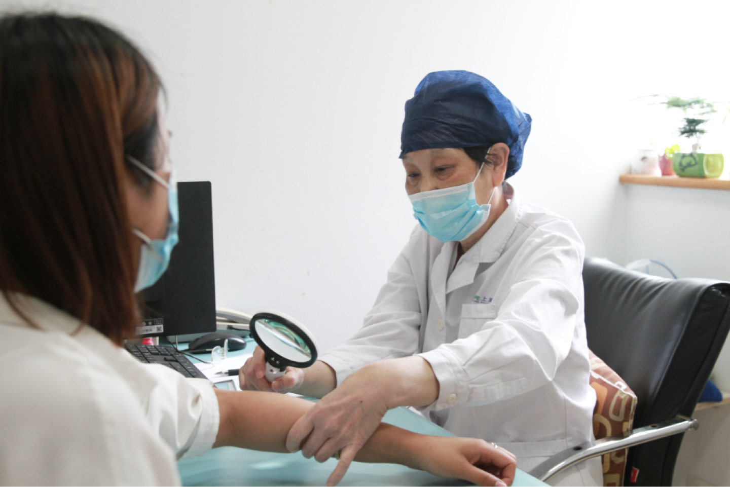 申城进入梅雨季警惕黄梅天“霉”出皮肤病