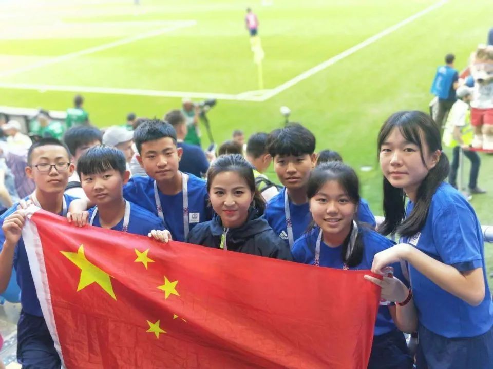 帅！河海实小足球小子荣登《人民日报》！