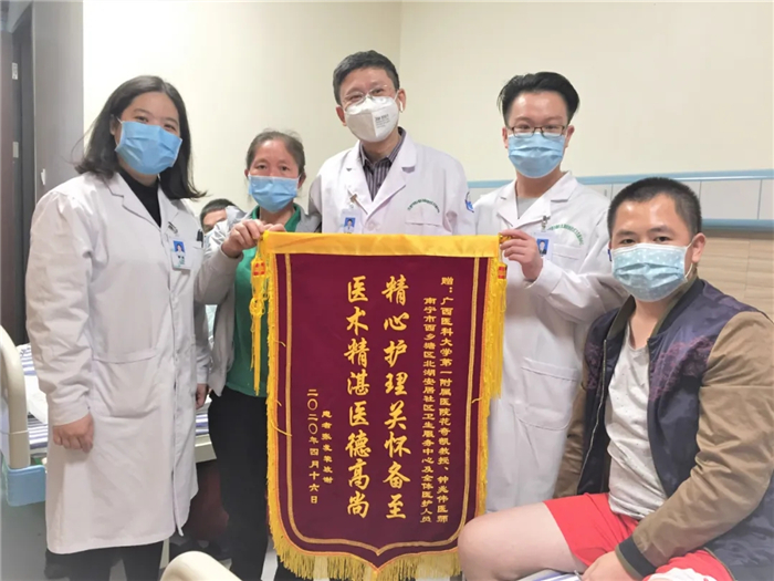 医联体对口帮扶专家坐诊正式开展,专家下沉社区保障零距离