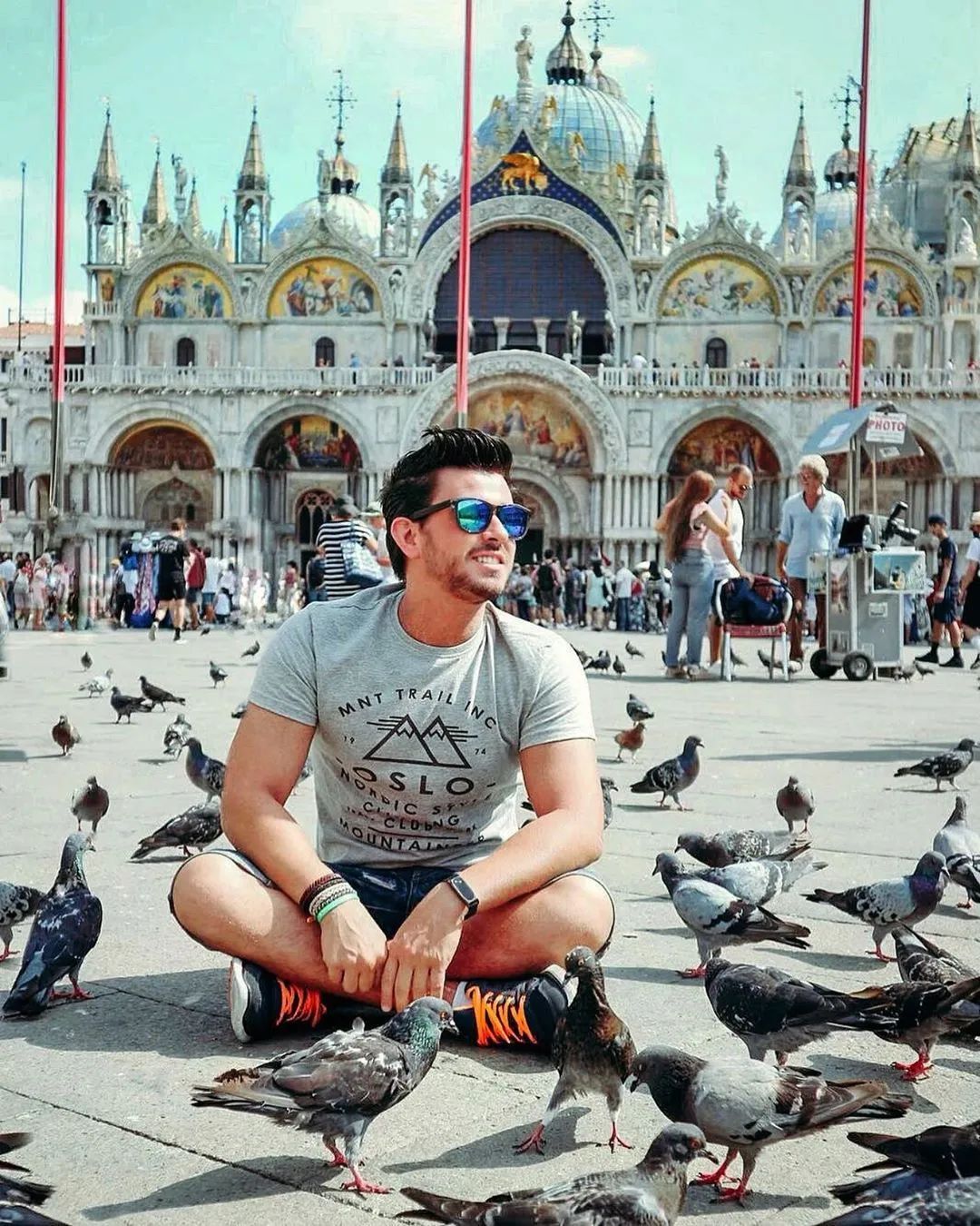 走过这些广场，心中便有“天下”