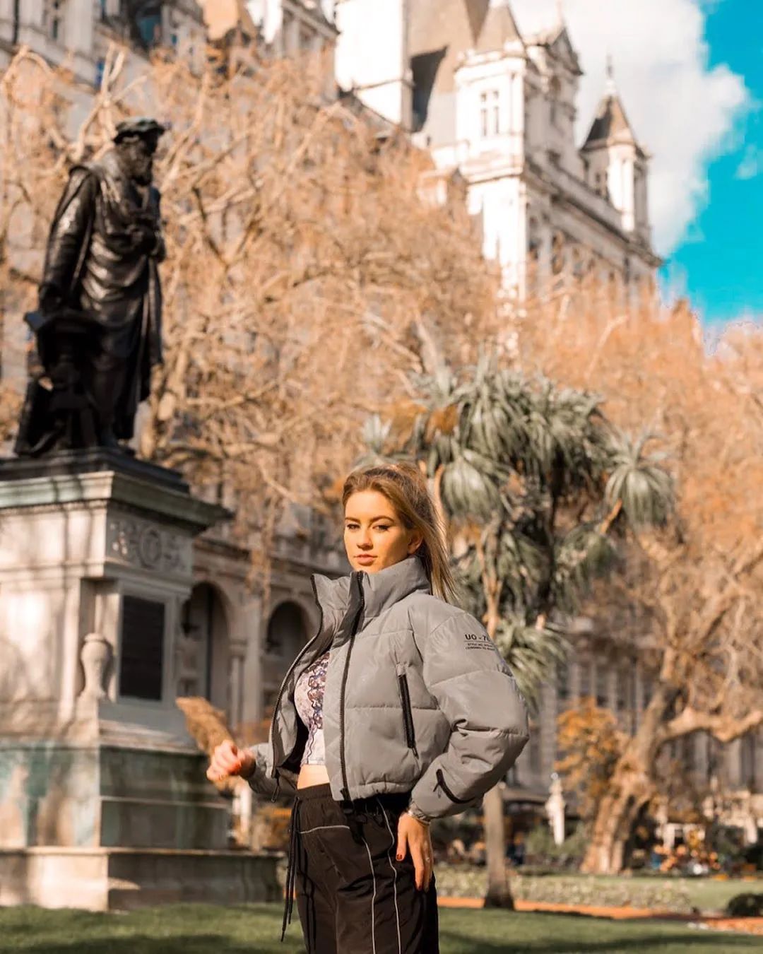 走过这些广场，心中便有“天下”