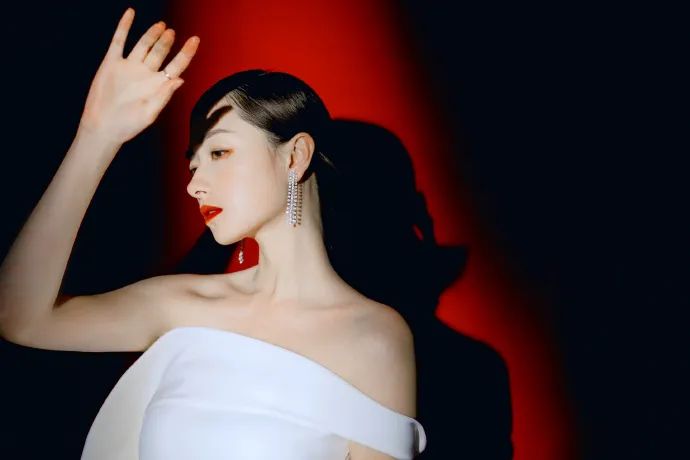 女生胸特别大是病吗,女生变胖胸会大吗