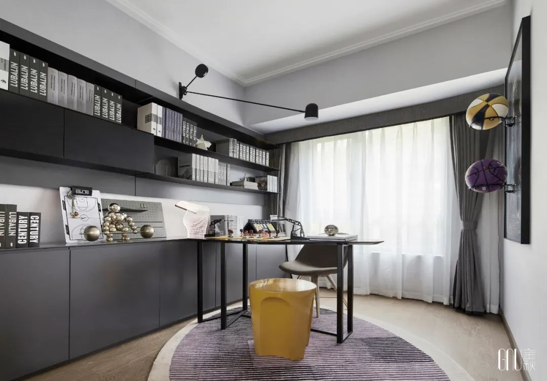 99平方现代轻奢样板房,金秋装修风格图片