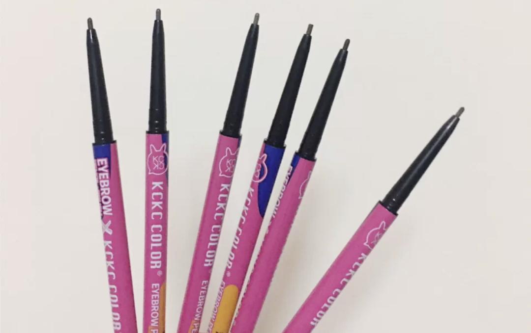 成熟系淡颜妆容御姐妆,清冷厌世风妆容