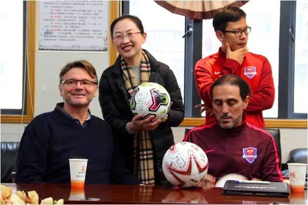 砂子塘吉联小学学生人数,雨花区砂子塘吉联第二小学