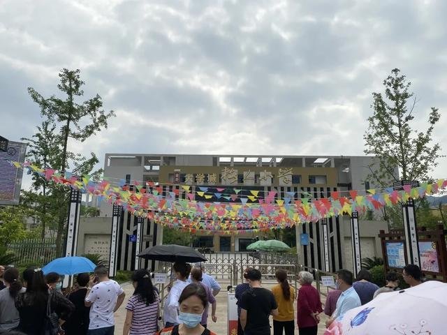 重庆向西才是未来发展的重点,重庆向西发展指的是什么地方