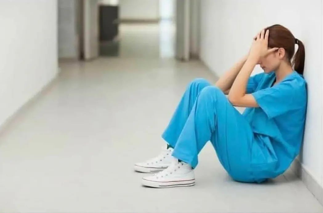 宝宝出生被产钳夹死,产钳夹出来的孩子后遗症有哪些