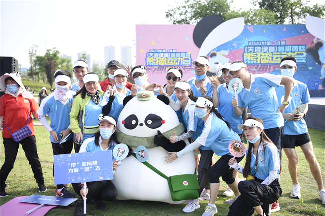 成都到处都是可爱的熊猫,整个成都的熊猫