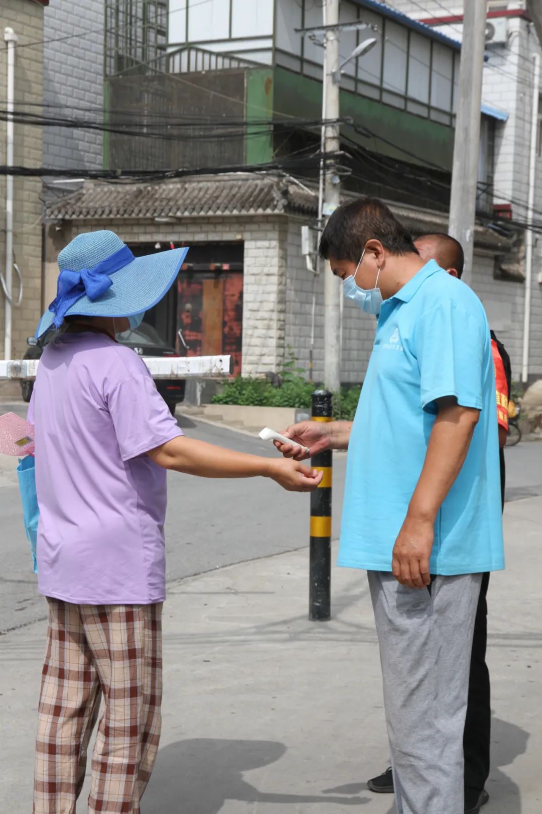 长辛店镇“拍了拍”您，并送上“三心”馅儿端午粽