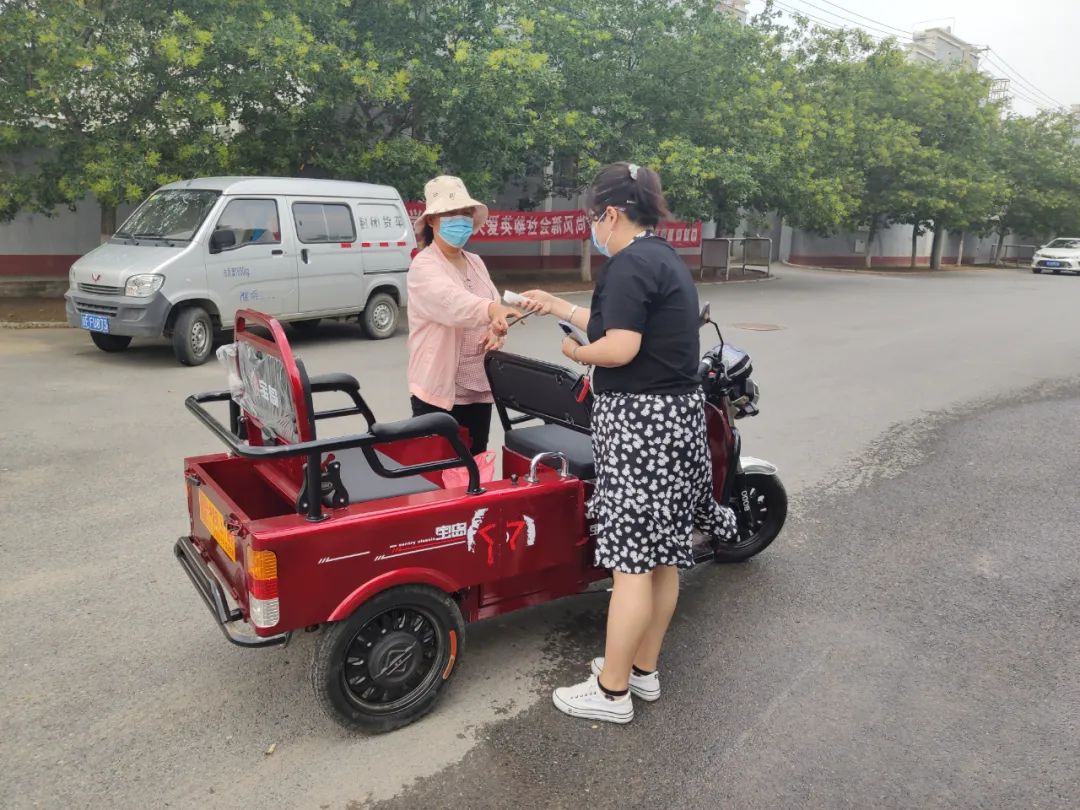 长辛店镇“拍了拍”您，并送上“三心”馅儿端午粽