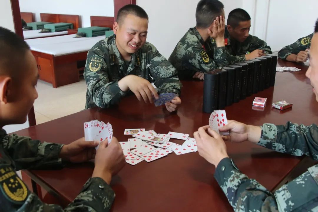 武林闲侠秘籍有什么用,武林秘籍小本本