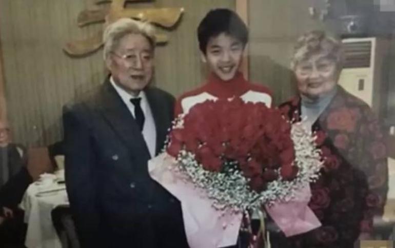 张若昀唐艺昕刘涛节目,张若昀与唐艺昕近况