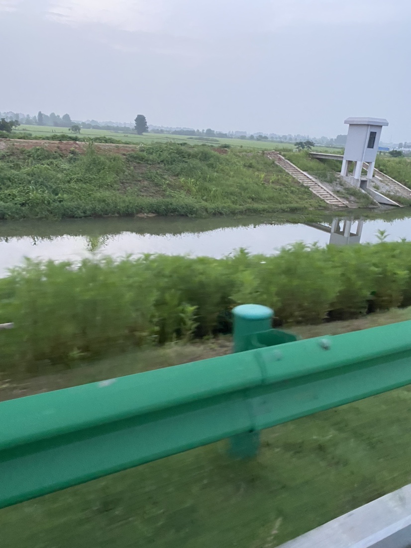 大河一直钓不到鱼,冬天大河钓鱼钓远还是钓近